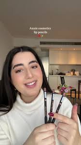 Annie 8-Hour Lasting Lip Pencils with Vitamin E