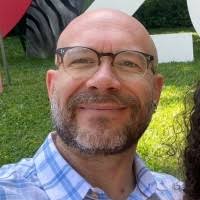 200+ perfis com “Witzel”