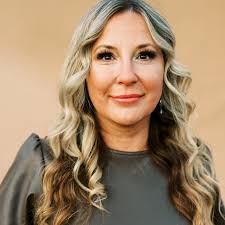 About Just Braggin' Salon