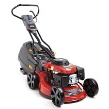 Ketinggian rumput yang dipotong dapat disesuaikan dengan desain pemotong rumput, tetapi umumnya disesuaikan oleh operator, biasanya pada mesin pemotong rotary mesin pemotong rotary berputar pada sumbu vertikal dengan kecepatan tinggi. Jual Mesin Potong Rumput Dorong Rover Toko Sinar Surya Bali Denpasar Bali Indotrading