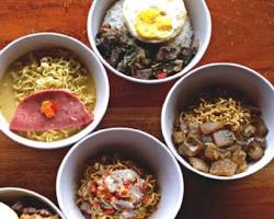 Gambar Warunk Upnormal Solo Food Menu