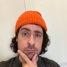 David Holl (@Postobject@hachyderm.io)