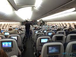 Cei care doresc sa stea in primul rand sau sa aiba spatiu suplimentar pentru picioare vor achita un tarif suplimentar cuprins intre 5 si 23 de euro. Cum Sunt Numerotate Locurile Din Avion T2t Ro