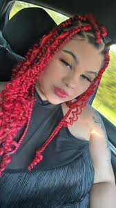 I open Facebook, I press my little share button 23x & then I  disappear😌🫶🏼