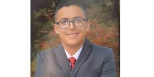 Bernardo Narvaez's Instagram, Twitter & Facebook