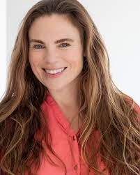 Lucy Victory's Instagram, Twitter & Facebook