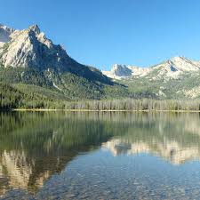 ƹ5KPEG [QW IGV OQTG LQ[ QWV QH IKXKPI LQ[ VQ QVJGTU [QW UJQWNF RWV C IQQF  FGCN QH VJQWIJV KPVQ VJG JCRRKPGUU VJCV [QW CTG CDN