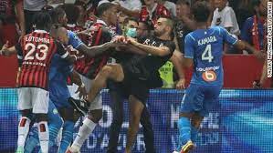 On average in direct matches both teams scored a 2.74 goals per match. 385oliwdkpqybm