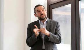 Documentele sa fie trimise fiului. Florin CiÈ›u Somat SÄƒ Rezolve O GravÄƒ Inechitate Un Profesor Cu O Vechime De 20 De Ani Are Un Salariu Mai Mic Decat Un Agent De CirculaÈ›ie Ziarul Incisiv De Prahova
