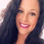 Hallie Bliss's Instagram, Twitter & Facebook