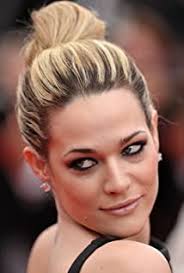 Ho voglia di te, alongside riccardo scamarcio, and paolo sorrentino's third movie the family friend. Laura Chiatti Imdb