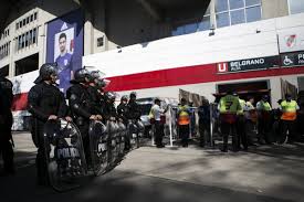24 but was postponed after boca's bus was attacked by a small group of river fans, injuring several boca players. Copa Libertadores Final Suspended After River Plate Fans Attack Boca Juniors Team Bus Sbnation Com