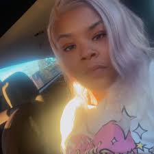 Hey yall I been keeping this little secret for a couple months now but  surprise!!! I'm so excited to welcome my little princess coming soon in  November 2025 💕💕