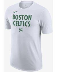 Find your boston celtics mens hoodies and sweatshirts at the official boston celtics shop. Nike Fleece Boston Celtics City Edition Men S Nba Hoodie In Gray For Men Lyst