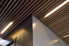Controsoffitti In Doghe Di Legno Cerca Con Google Wooden Ceilings False Ceiling Design False Ceiling Living Room
