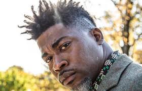 In recent years, some white rappers have adopted the look and several black rappers are even experimenting with unique hair colors, with some choosing to get blonde, purple, blue, white and red dreads. Where The White Rappers When They Mowed Mike Brown Down David Banner Onyx Truth
