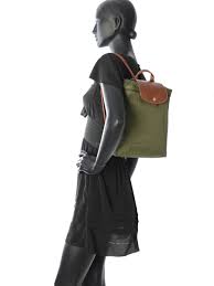Sac bandoulière sac à main sacs longchamp mode femme 50 ans sac chic faire des sacs success story : Sac A Dos Femme Le Pliage Par Longchamp Edisac Com