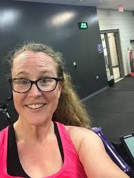 Stacy Hellard's Instagram, Twitter & Facebook