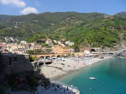 Although this city has an outlet to the sea, unfortunately there is no beach. Cinque Terre Die Strande