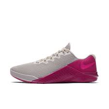 Under the reebok crossfit brand, there is the lifter plus 2.0. 10 Best Weightlifting Shoes For Women In 2021