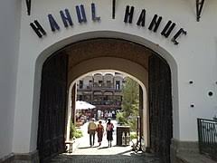 Recomand acest restaurant da nu. Manuc S Inn Wikipedia