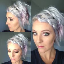 Doch, die vielfältigkeit der möglichkeiten für flechtfrisuren für kurze haare sind nur mit dem bodenlose vergleicht. Schulterlange Haare Flechten 15 Kinderleichte Anleitungen Fur Jeden Tag Diy Frisurentrends Zenideen