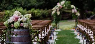 Weedding In The Perfect Garden Krabi Thailand Wedding Package From Holiday Inn Resort Phi P Destination Wedding Package Perfect Garden Thailand Destination
