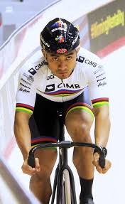 Malaysia's first bronze medal in this event. Azizulhasni Lelong Sarung Tangan Rio2016 Sukan Mstar