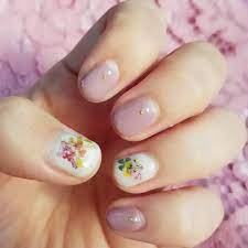 100均 キャンドゥの 押し花ネイル が春っぽくて可愛いんです itnail フラワーネイルシール 押し花ネイル ネイル