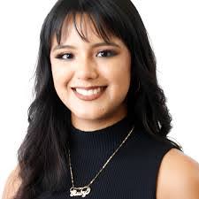 Kimberly Roark's Instagram, Twitter & Facebook