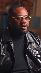 So honored to have my brother and mentor @troy.muhammad joining me in  Pontiac man this mental health event will be one to remember thank you so  much for joining me king🤲🏿❤️