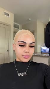 Stacey Raven's Instagram, Twitter & Facebook