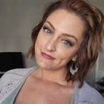 Keri Hasty's Instagram, Twitter & Facebook