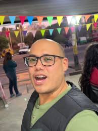 Feria de Emprendedores Iqueños: Apoya el Talento Local