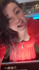 Don't miss this show tonight!!!! Join Kassidy Huddleston and Amber Farber  tonight with The Fugitives