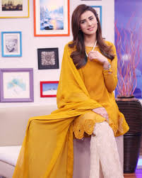 Syeda madiha zehra naqvi, for the most part known as madiha naqvi, is a notable character of pakistani media industry. Madiha Naqvi Gets Married To Mqm S Faisal Sabzwari Pictures Lens