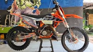 Seksi modifikasi kawasaki zx 10 ini milik wanita lirik bagian. App28 Cepu