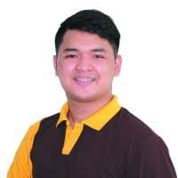 Emmanuel Rey's Instagram, Twitter & Facebook