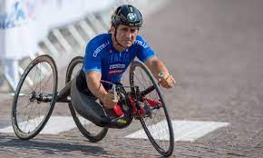 Alex zanardi with his handbike was traveling at 50 km per hour before the impact with the lorry which was driving at 38 km per hour. Italian Sporting Legend Fighting For Life After Horrific Handbike Crash Global Times