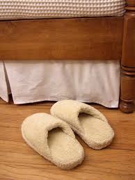 Using two drapery tassels, secure two towels over towel rack and add towels inside. 34 Easy Diy Ideas For Old Towels