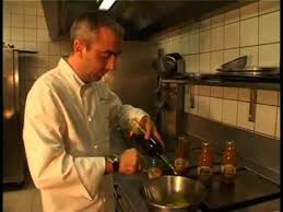 Recette De La Rouille Par Le Restaurant Chez Fonfon Video Recette Rouille Sauce Rouille Recette