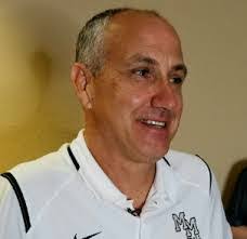 Eli Starks's Instagram, Twitter & Facebook