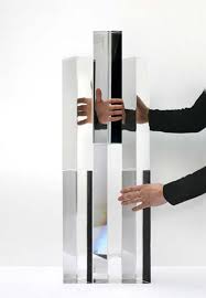 Minimal Inspiration Minimalism And Simple Art And Fashion Glass Installation Interactive Design Interior Architecture Design