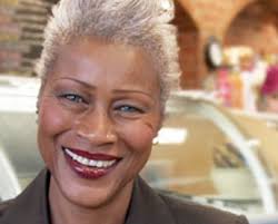 Elvie Jackson's Instagram, Twitter & Facebook