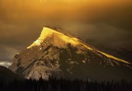 Mysterious Yellow Mountain Summit Mountains Nature Background Wallpapers On Desktop Nexus Image 1231216 Pictures and wallpapers for your desktop. mysterious yellow mountain summit