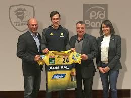 Vr bank rhein neckar filiale ruchheim banks credit unions. Partnerschaft Verlangert Psd Bank Bis 2021 Sponsor Der Rhein Neckar Lowen Die Neue Welle