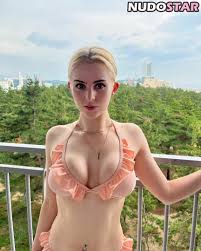 Hattie Heo  Hattie Emily Green  hattieheo Nude Leaks Photo 2 - NudoStar