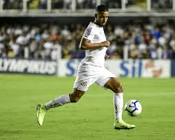 Acabei de ver no globo.com que o jorge, lateral esquerdo revelado pelo flamengo, e que está atualmente emprestado ao porto pelo mônaco, estava vindo para o santos, mas, com as. Jorge Usa Tom De Adeus No Santos E Chama De Especulacao Suposto Interesse De Gremio E Palmeiras Santos Ge