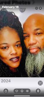 Can someone turn this into a wedding picture..