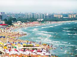 Vremea pe litoralul românesc va fi caldă și frumoasă în mamaia,apa mării va avea temperatura cuprinsă între 24 și 28 de grade celsius, iar spre finalul săptămânii se încălzește simțitor. Mamaia Locul Trei In Topul Celor Mai Bune Destinatii Europene Pentru Petreceri Si Litoral Ziarmm